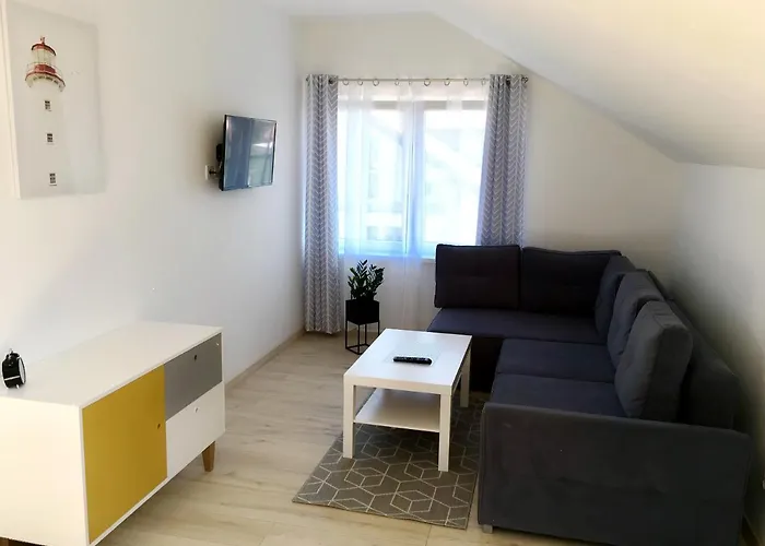 Krysia - Tuz Przy Plazy ミエルノ