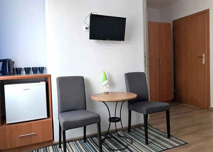 Krysia - Tuz Przy Plazy * 梅尔诺